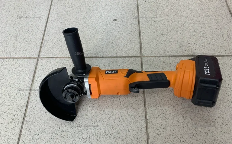 Аккумуляторная УШМ Razz ag-213kr.