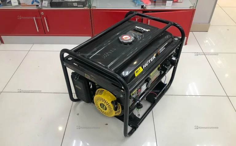 Бензиновая электростанция Huter DY6500LXA