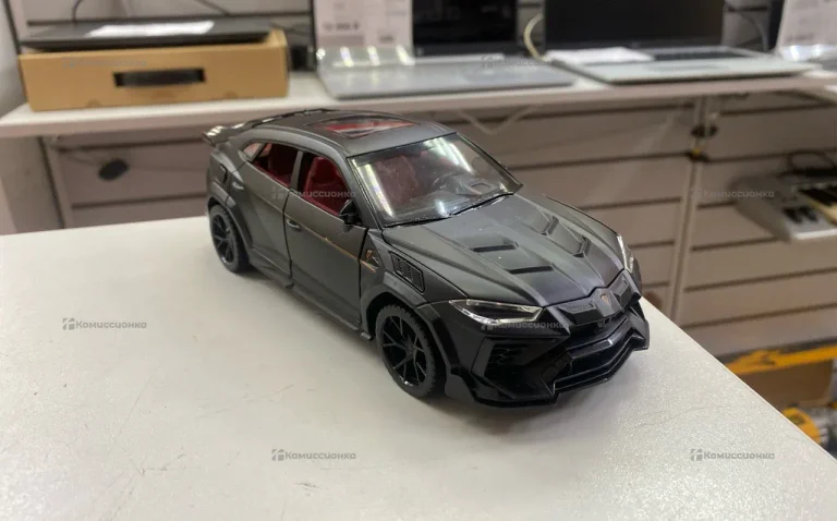 Машинка Lamborghini Urus Mansory