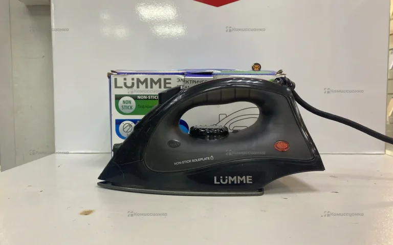 Утюг Lumme 1129