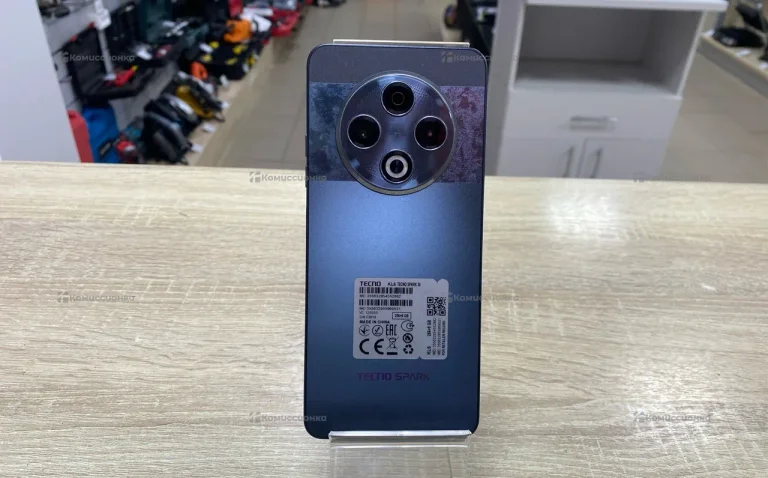 Tecno Spark 30 5G 8/256 ГБ