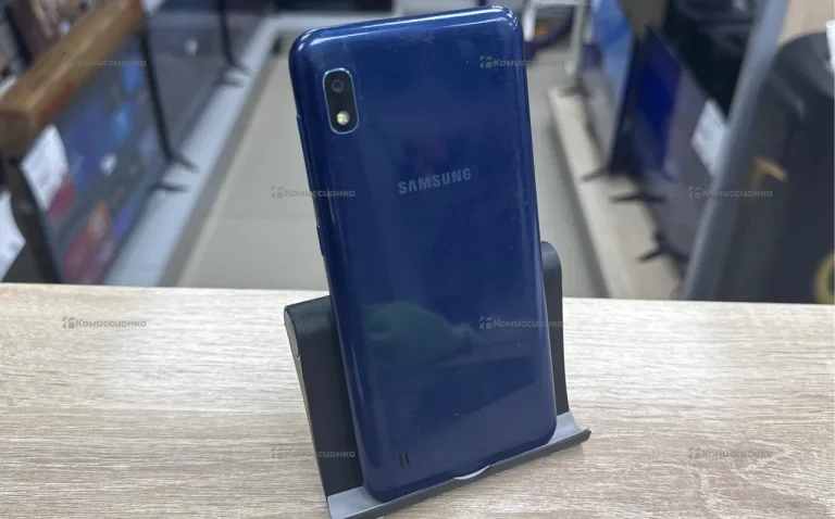 Samsung Galaxy A10 2/32 ГБ