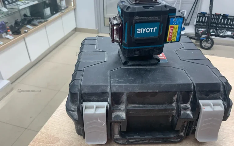 Лазерный уровень BIYOTI mod.byt-ll4d