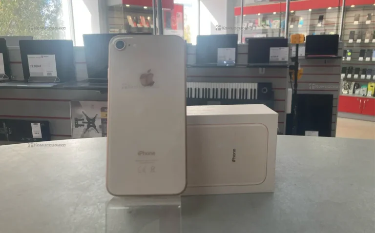 Apple iPhone 8 2/64 ГБ