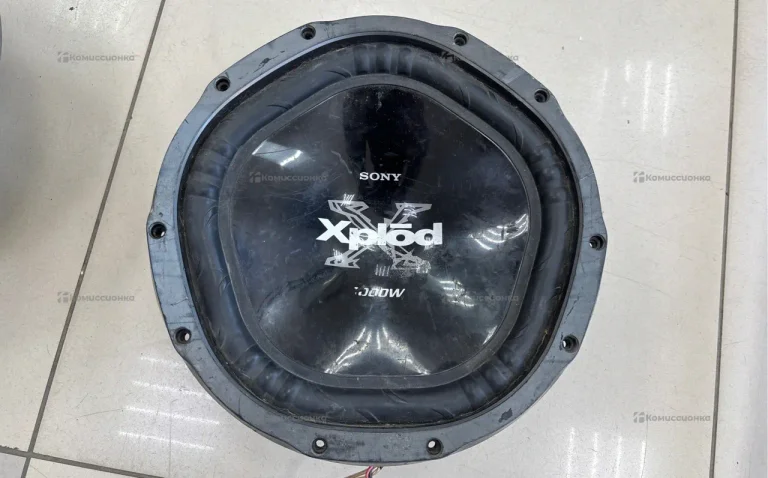 Сабвуфер  Sony xplod 1300w