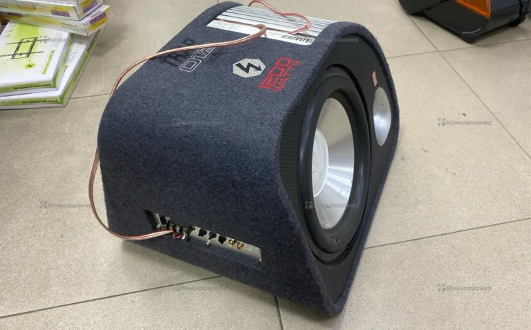 Активный сабвуфер FLI FT12A-F5