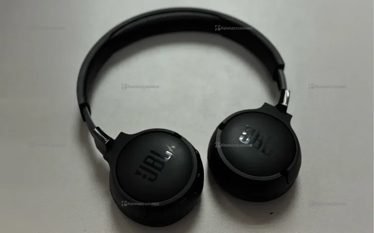 Наушники  JBL TUNE660NC