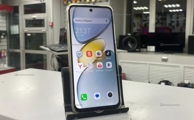 Tecno Spark Go 1 3/64 ГБ