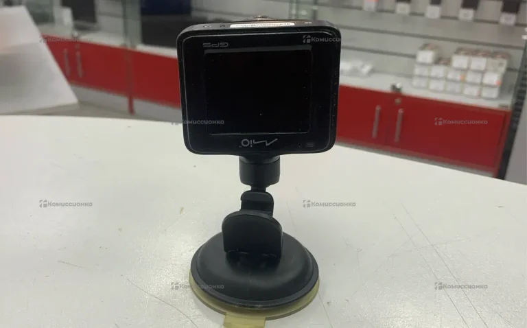 Видеорегистратор  Mivue c335