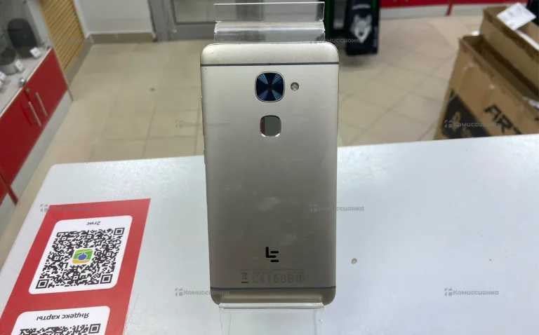 LeEco Le 2 3/32 ГБ