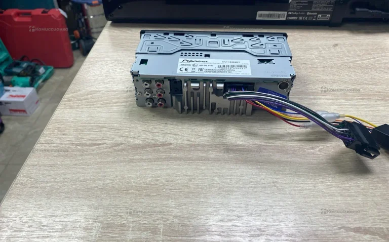 Автомагнитола  pioneer