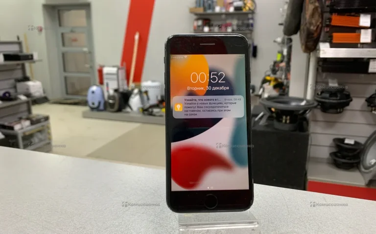 Apple iPhone 7 2/32 ГБ