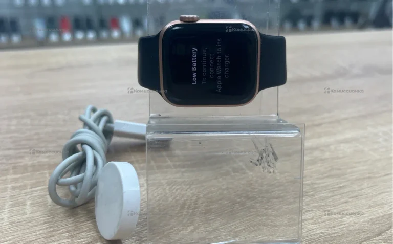 Часы  Apple Watch Series 6