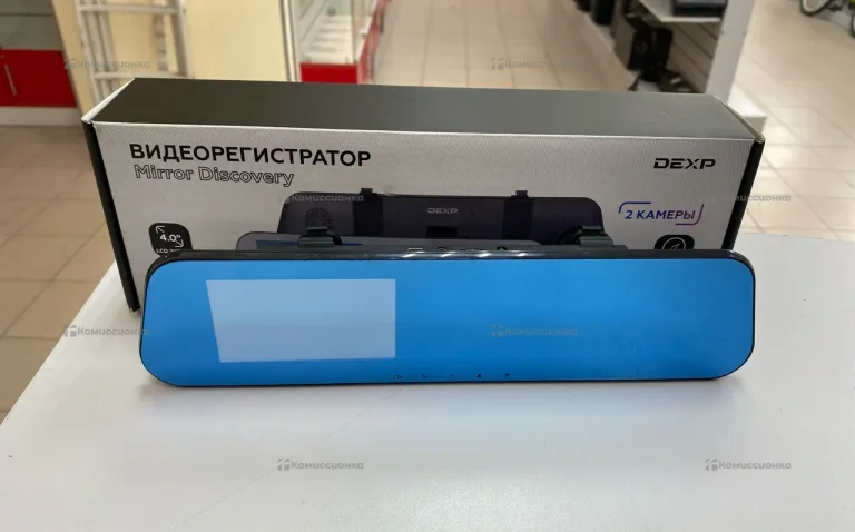 Видеорегистратор  зеркало Dexp