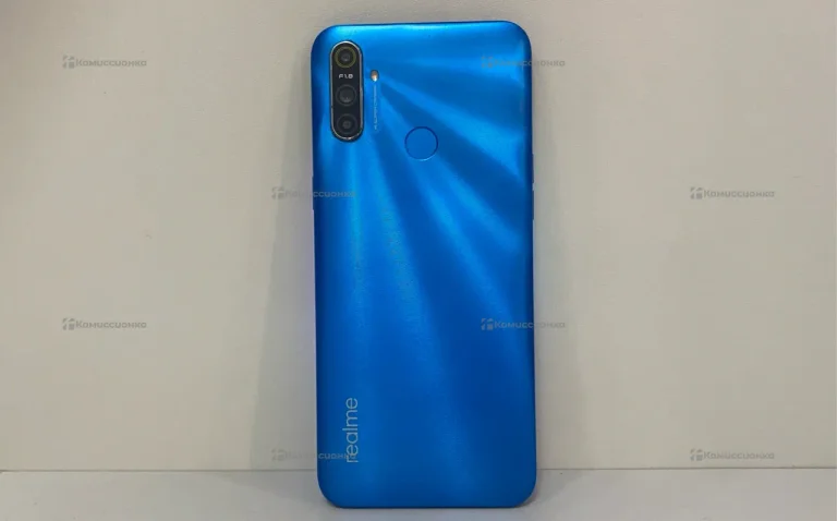 Realme C3 3/64 ГБ