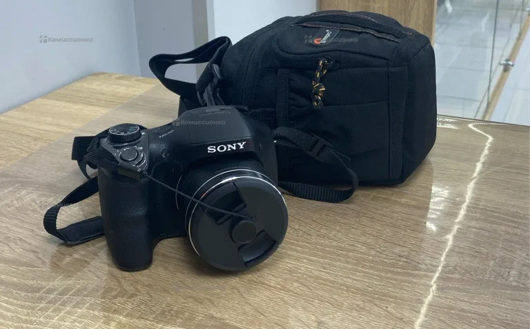Фотоаппарат  sony dsc h300