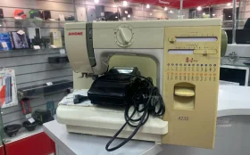 Купить Швейная машина Janome 423S б/у , в Казань Цена:8900рублей