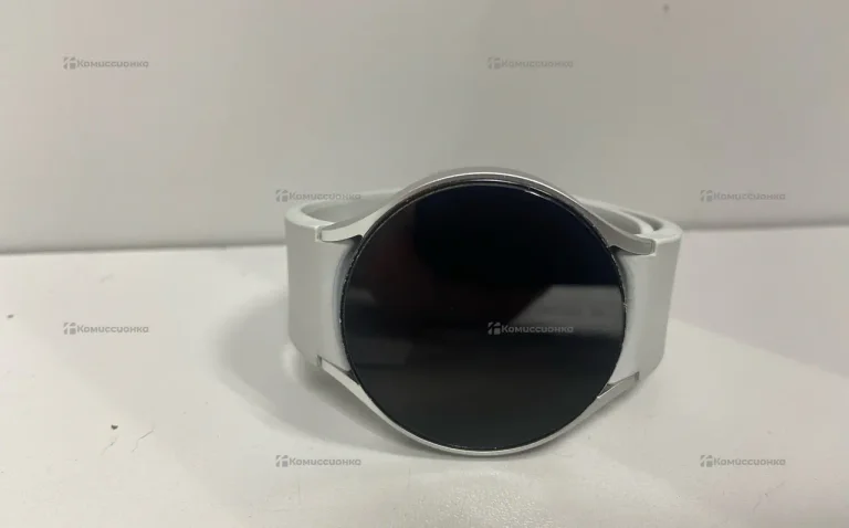 Часы Samsung Galaxy Watch 6