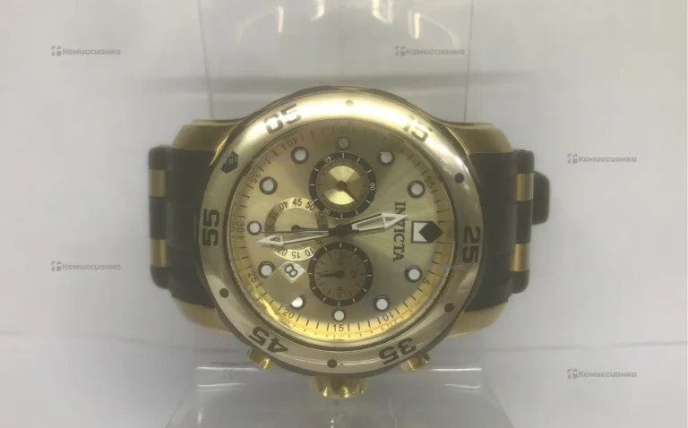 Часы  Invicta