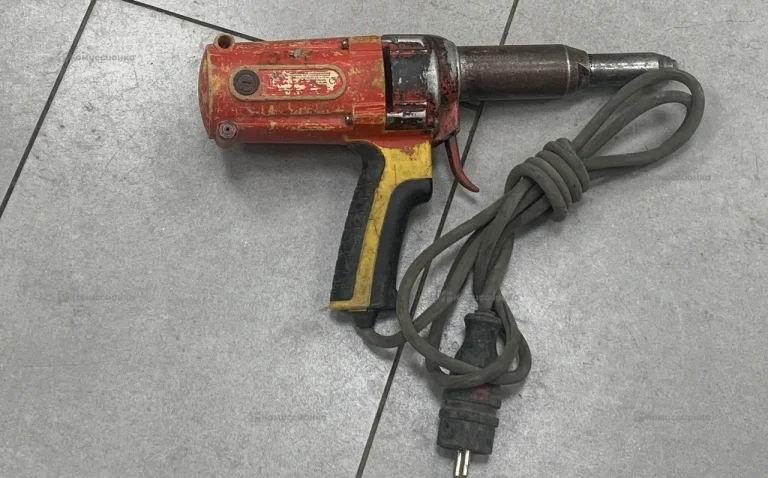 Заклепочник SKYTOOLS 1006