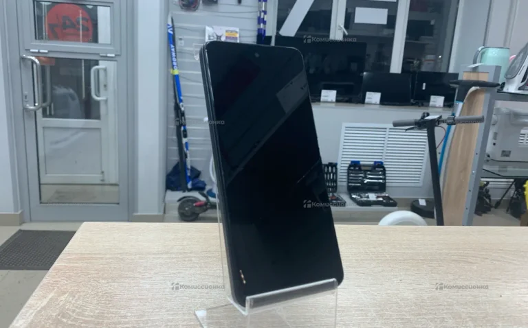 Itel S24 8/256 ГБ
