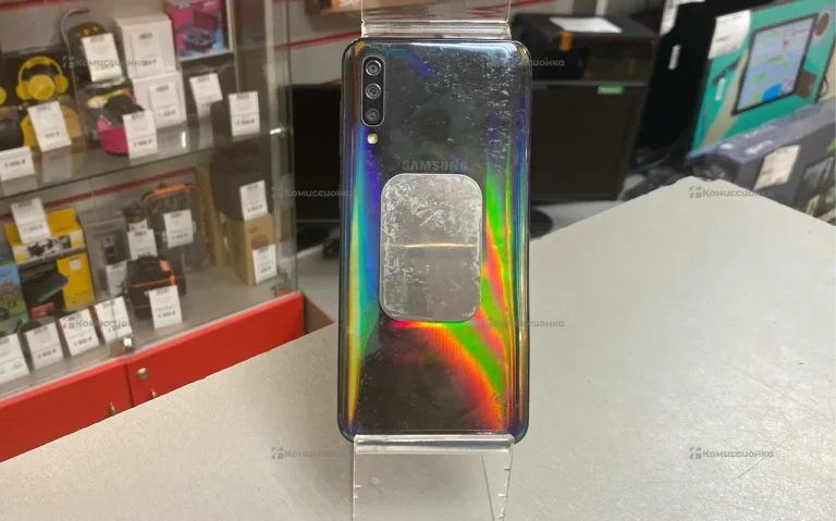 Samsung Galaxy A50 4/64Gb