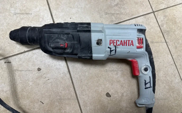 Перфоратор Ресанта П-32-1000К