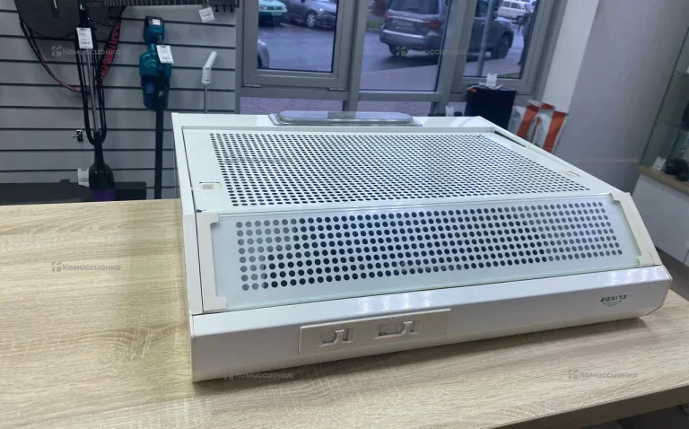 Вытяжка Elinor призма 60п-290-п3л