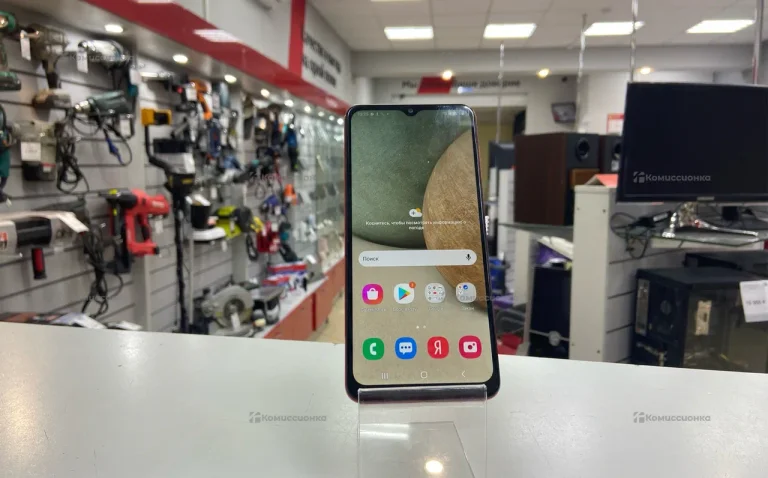 Samsung Galaxy A12 4/64 ГБ