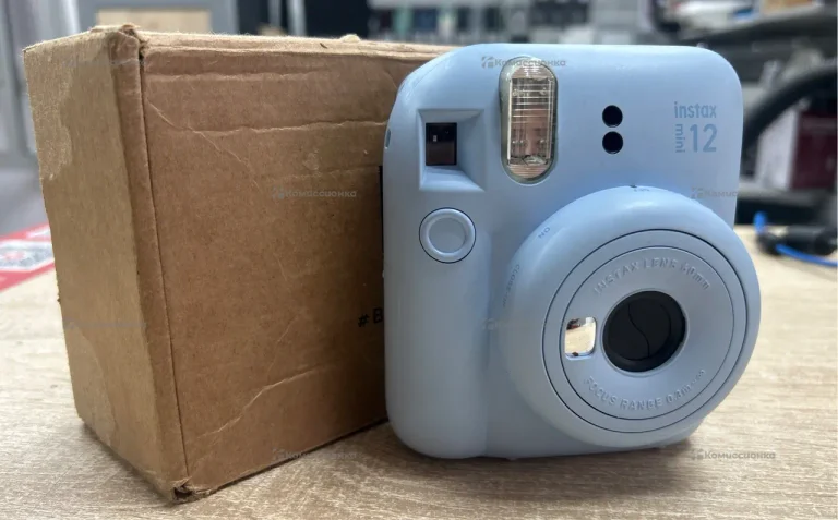 Фотоаппарат  instax mini 12