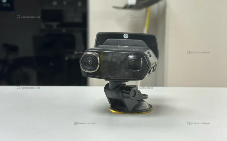 Видеорегистратор  RoadGid X5 Gibrid