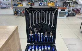 Чемодан с инструментом