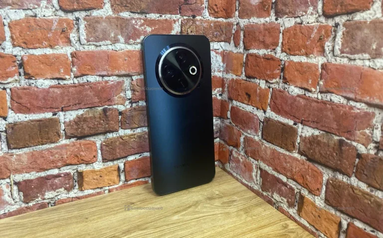 Tecno Spark 30C 8/256 ГБ