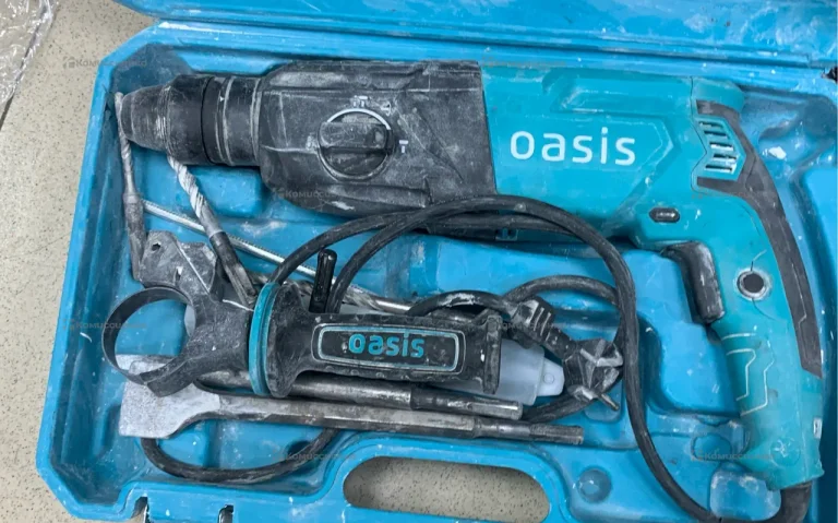 Перфоратор сетевой Oasis PR-100