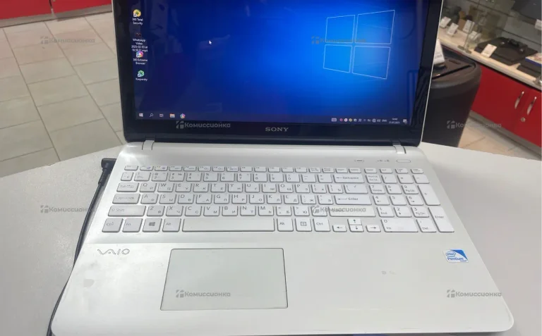 Ноутбук  Sony SFV15