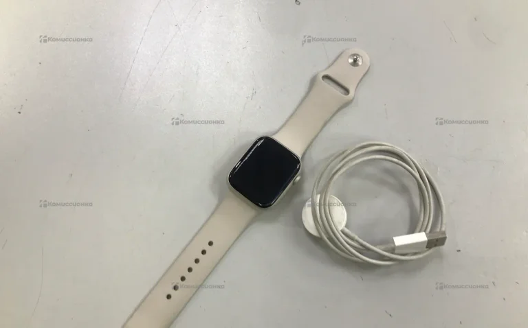Apple Watch Series 7 45mm