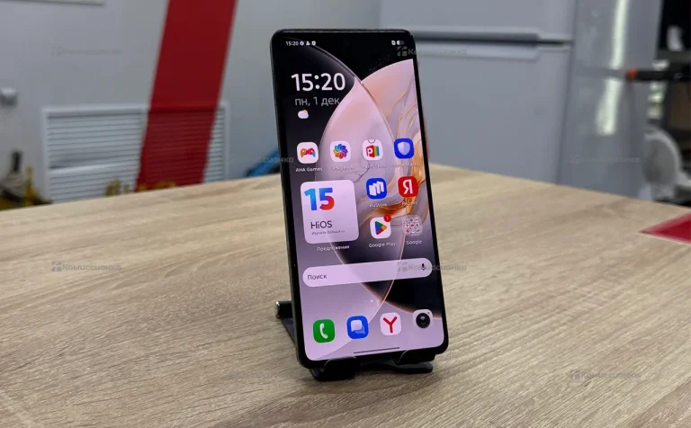 Tecno Camon 30 5G 8/256 ГБ