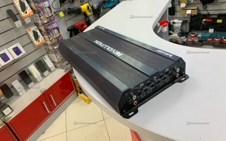 Усилитель  revolution rev 4.110