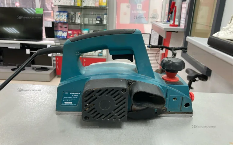 Электрорубанок Hyundai p 900-82