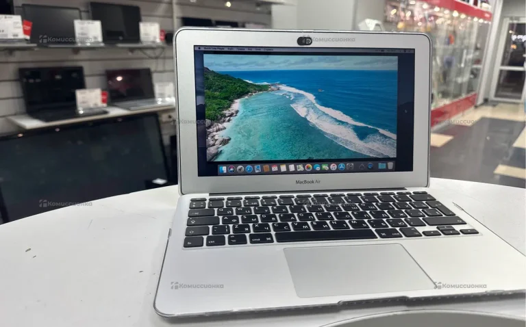 Ноутбук MacBook Air 2012 i5/4gb/128ssd