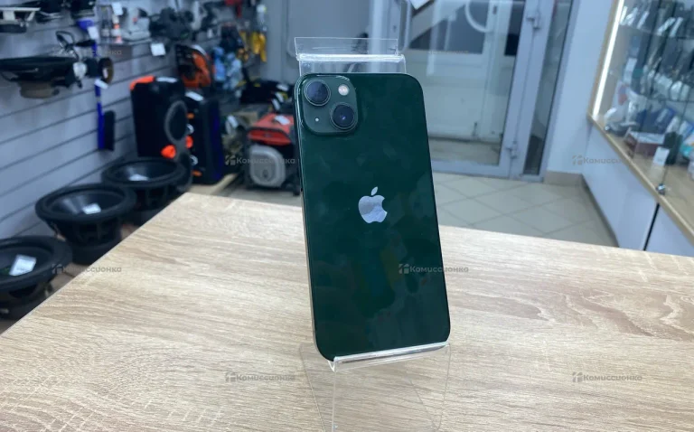 Apple iPhone 13 4/256 ГБ