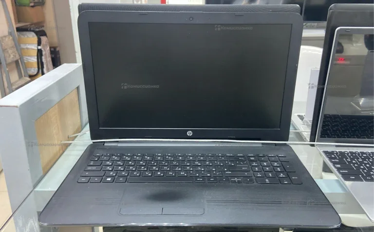 Ноутбук HP 15-AU024UR