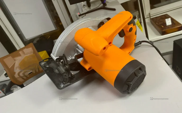 Дисковая пила ВИХРЬ ДП-160/1200