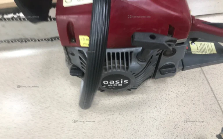Цепная бензиновая пила Oasis GS-22