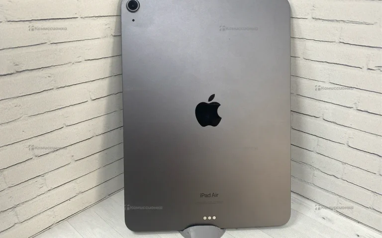 Планшет Apple iPad Air (5-поколения) 256gb