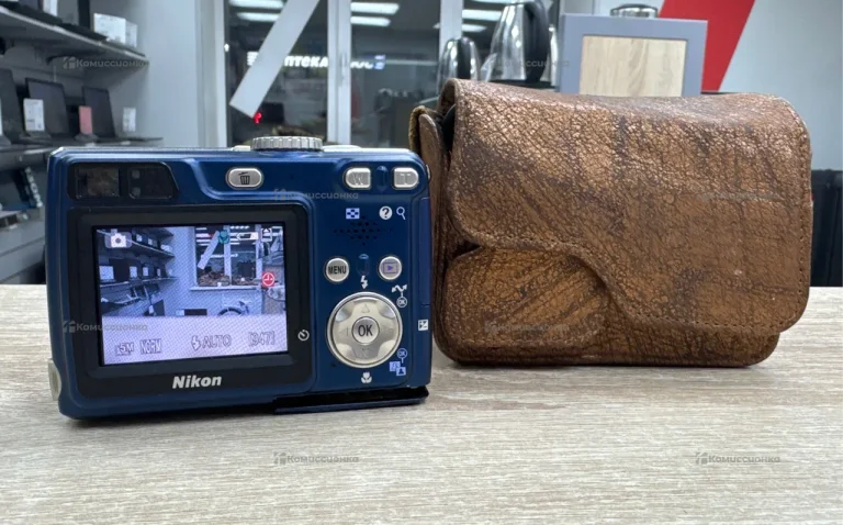 Фотоаппарат Nikon E5900