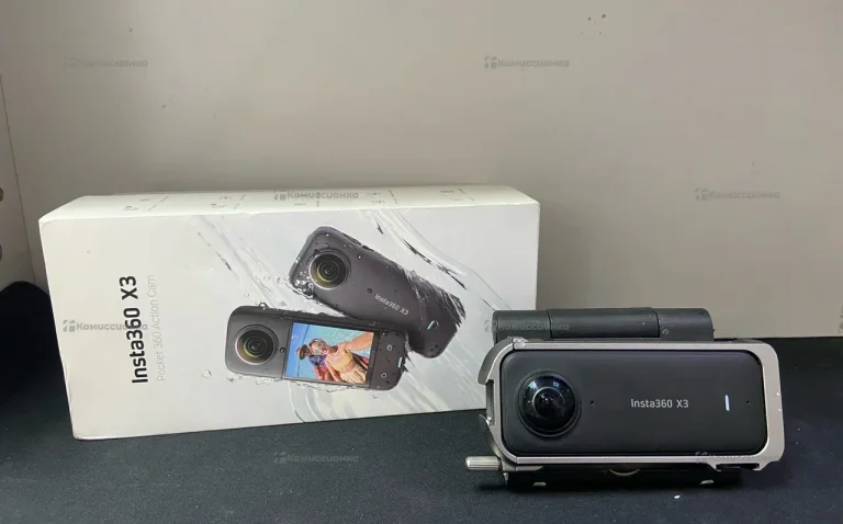 Панорамная экшн камера Insta360 X3