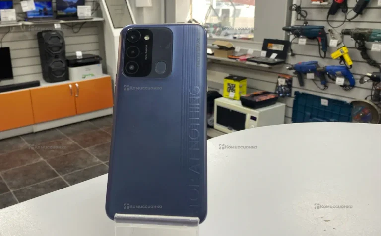 Tecno Spark 8C 2/64 ГБ
