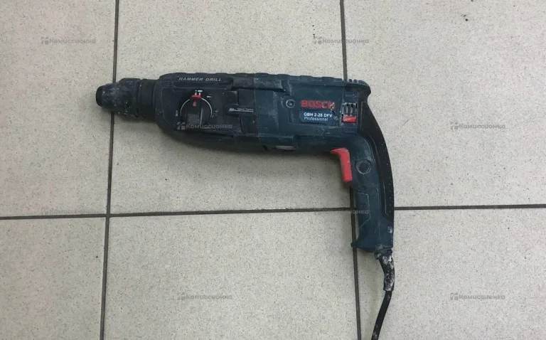 Перфоратор Bosch GBH 2-28DFV.