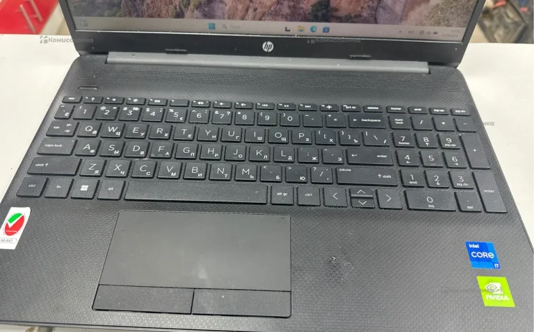 Ноутбук  HP 15dw3170nia